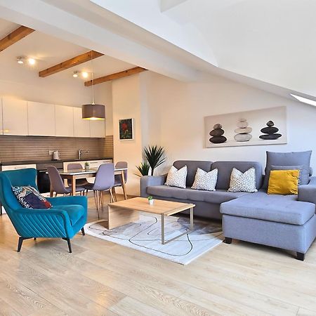 מוסטר City Center Apartments מראה חיצוני תמונה