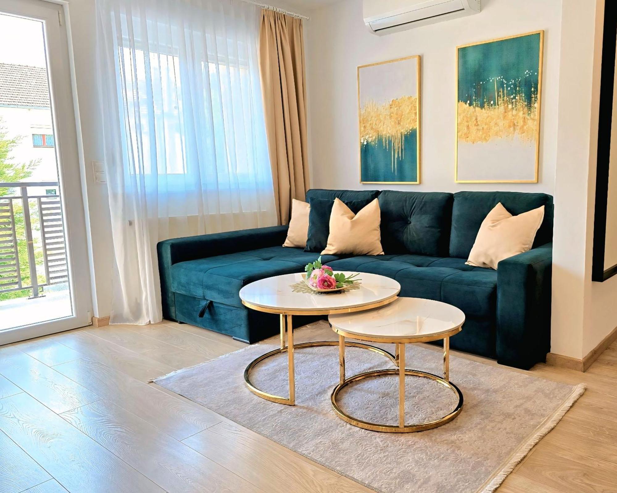 מוסטר City Center Apartments מראה חיצוני תמונה