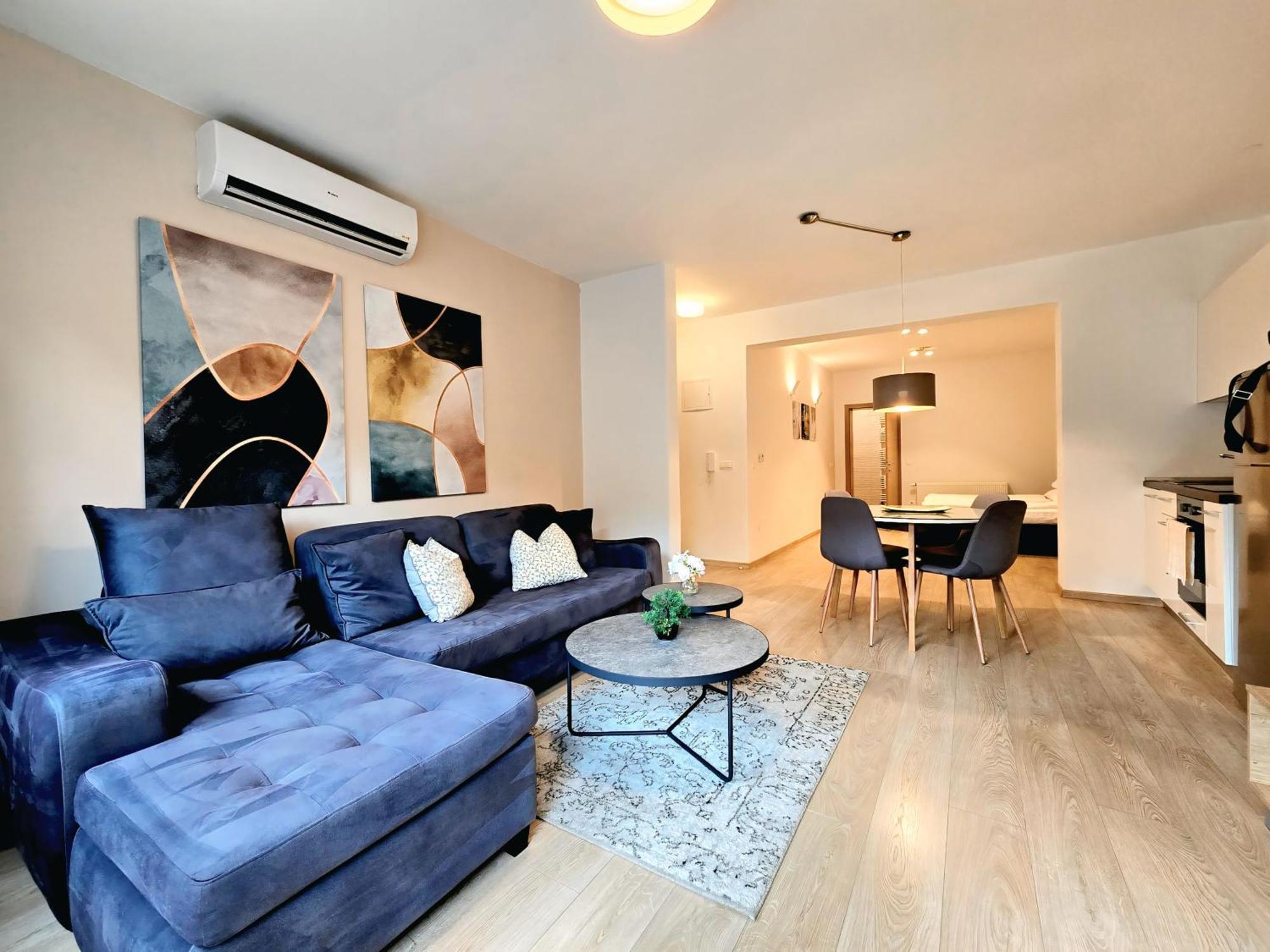 מוסטר City Center Apartments מראה חיצוני תמונה