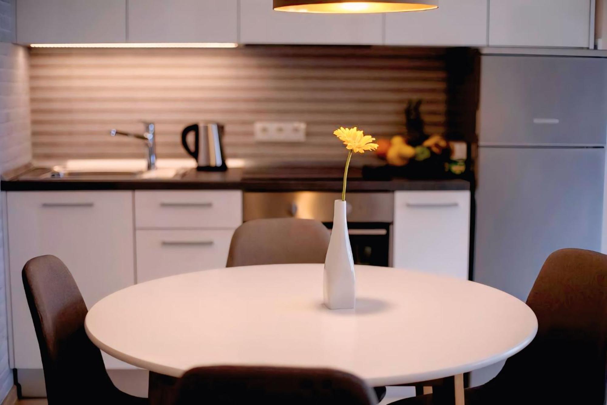מוסטר City Center Apartments מראה חיצוני תמונה