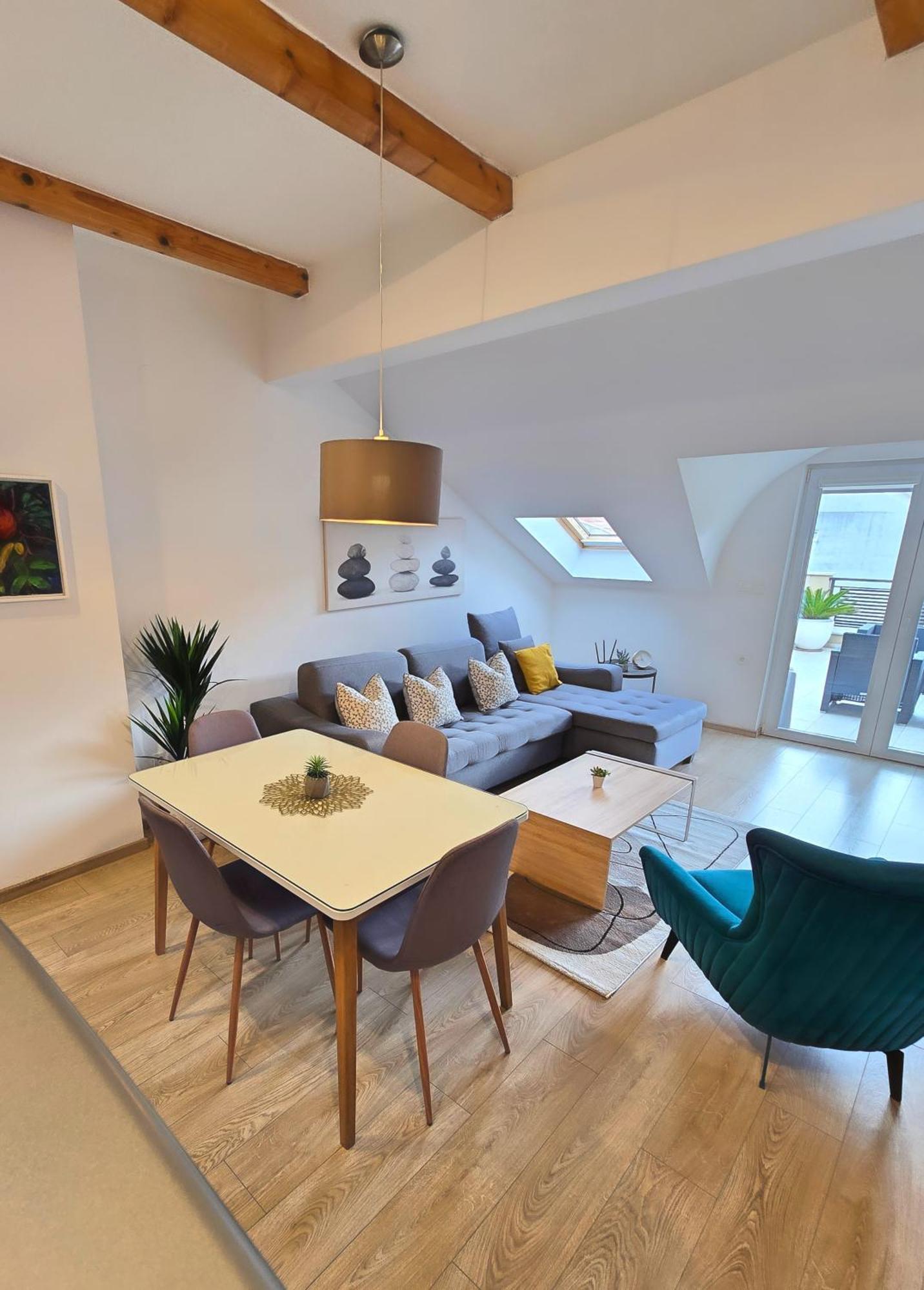 מוסטר City Center Apartments מראה חיצוני תמונה